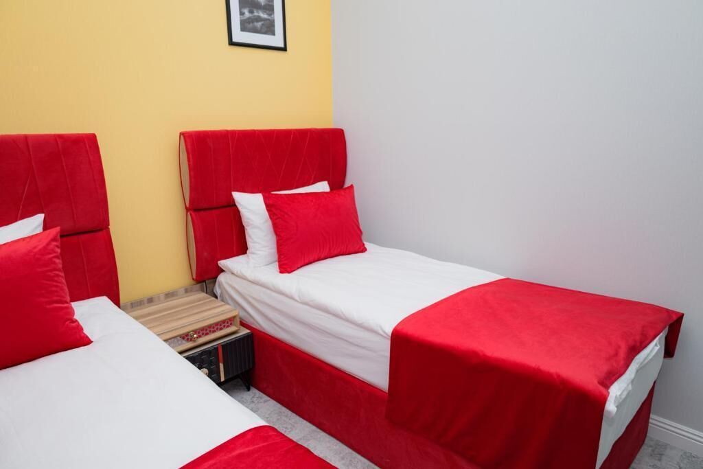 Vila, balkon, pemandangan kebun