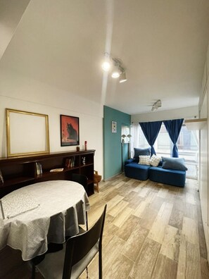 Interior - Recoleta Downtown For Multiple Days. (Buenos Aires)