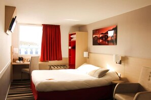 Room - B&B Hotel Lyon Aeroport Saint Quentin Fallavier (Saint-Quentin-Fallavier)