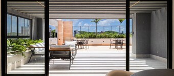 蒂羅爾生活 Housi 智能生活 - Carpediem 酒店  