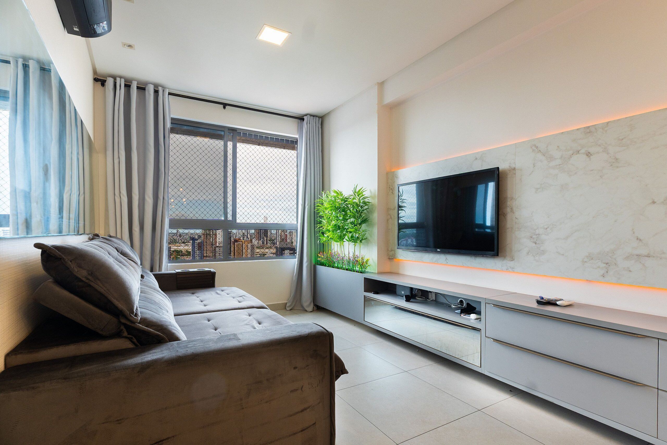 Basic Apartment | Living area