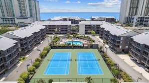 Sports court - Coastal Retreat By The Ocean (North Myrtle Beach)