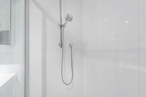 Hair dryer - Square Vic | 2 Queens + Balcony Retreat (Montreal)