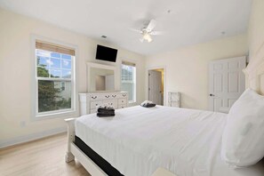 3 Schlafzimmer, Bügeleisen/Bügelbrett, WLAN, Bettwäsche