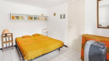 3 Schlafzimmer, Bügeleisen/Bügelbrett, WLAN