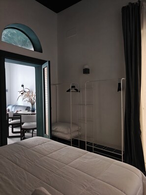 Exclusive Apartment, City View - CASA FAVORISCA (Bari)