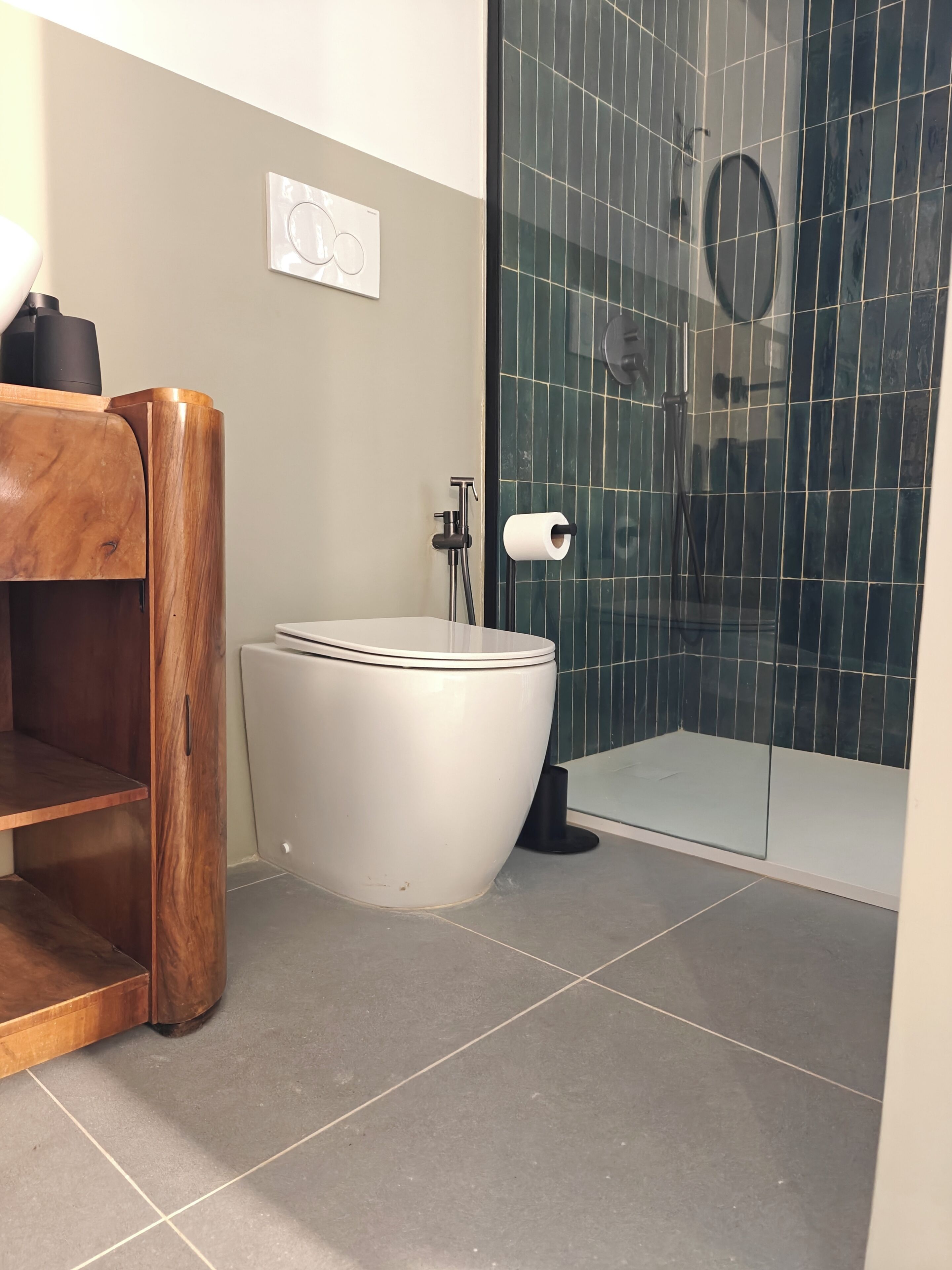 Căn hộ Exclusive, quang cảnh thành phố | Phòng tắm