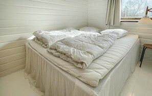 3 bedrooms, travel cot, free WiFi - 3 bedroom lovely home in Sjællands Odde (Sjællands Odde)