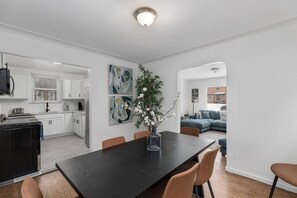 Dining - Spacious Detroit Home | Parking | Sleeps 10 (Detroit)