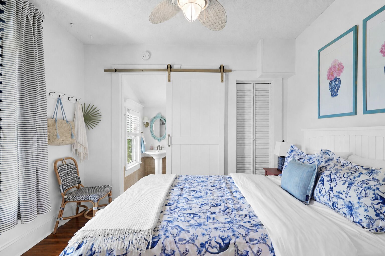 3 bedrooms, iron/ironing board, travel crib, WiFi (free)