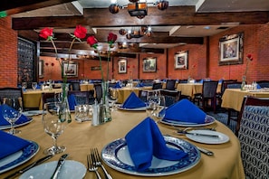 Banquet hall - Modern Stay near Las Vegas Strip & Fashion Show Mall with Free Guest Parking (Las Vegas)