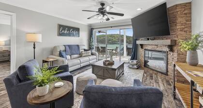 Freshly Remodeled Lakefront 3BR @ Parkview Bay, WiFi, 3 Pools, 30-40' Boat Slips