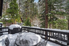 Terrace/patio - Charming Tahoe Cabin (Incline Village)
