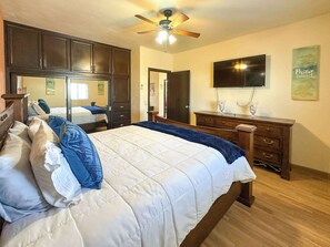 3 Schlafzimmer, Bügeleisen/Bügelbrett, WLAN, Bettwäsche