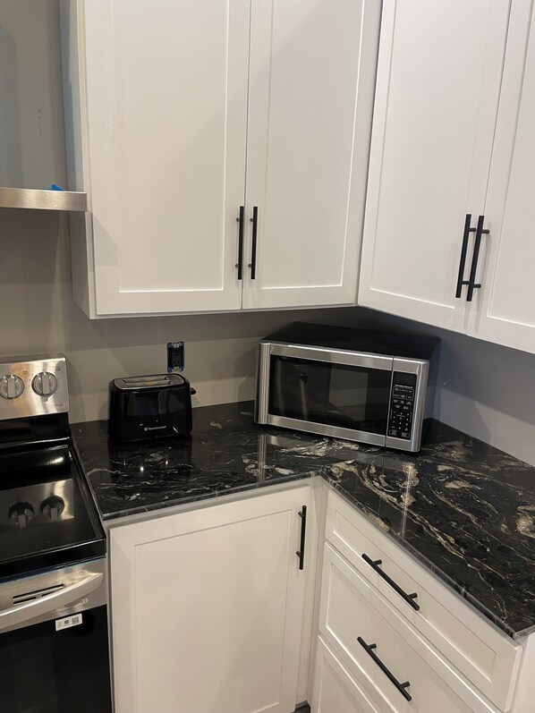 Luxury Apartment, City View | Dapur peribadi