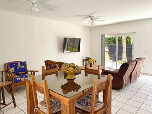 Interior - Quiet Mexican-Style Getaway with Spacious Patio (Puerto Peñasco)
