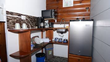 Basic-Studio, Terrasse, Bergblick | Eigene Küche