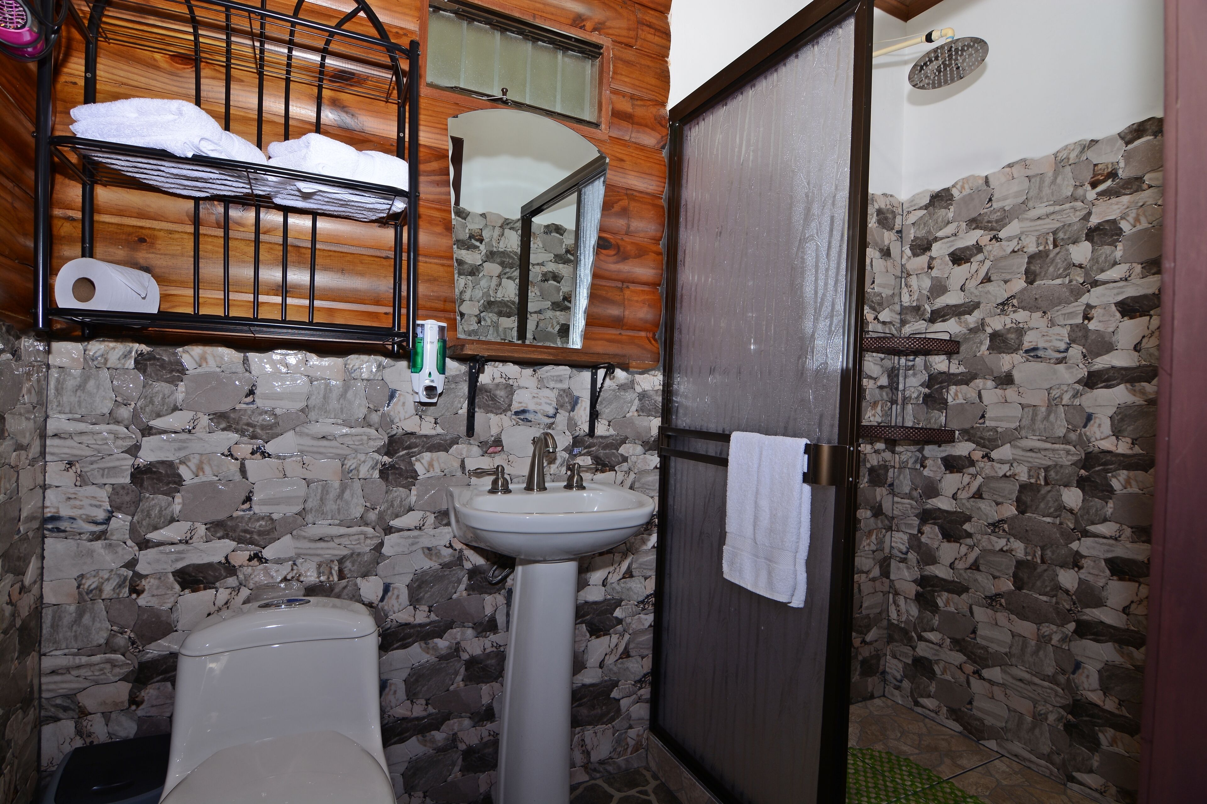 Classic-Studio, Terrasse, Bergblick | Badezimmer