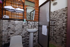 Classic-Studio, Terrasse, Bergblick | Badezimmer