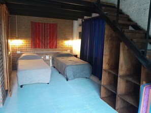 Room - Cozy home surrounded by nature located in a very quiet and peaceful neighborhood (Salta)