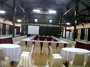 Banquet hall - Owabong Cottage (Purbalingga)