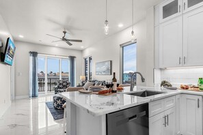 Interior - Luxury Lagoon Views, Pool & Steps to Beach Escape Near Times Square - Casa Lagoon 4 - Roelens (Fort Myers Beach)