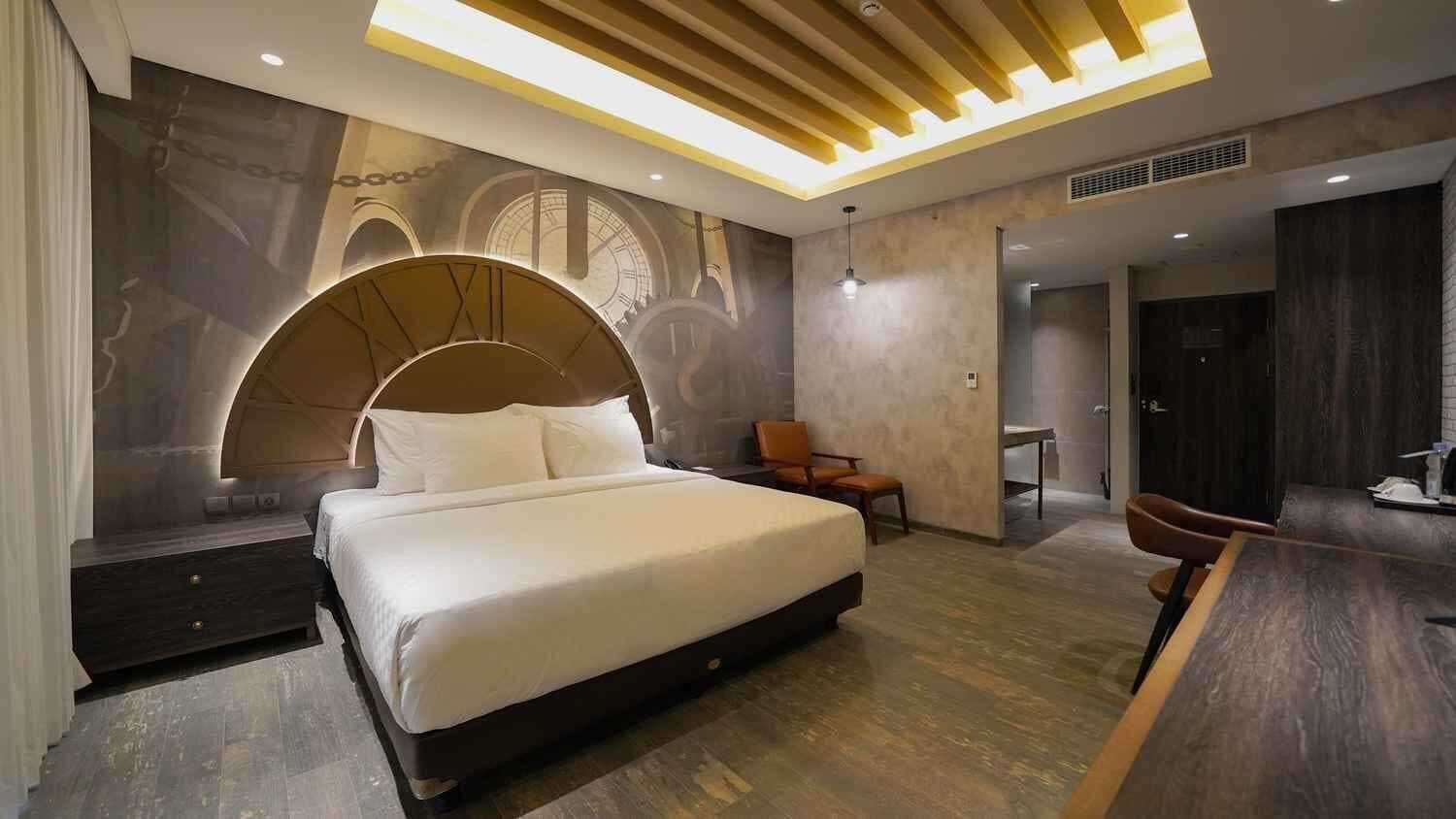 Premium Double Room, Pool View | In-room safe, desk, blackout drapes, iron/ironing board