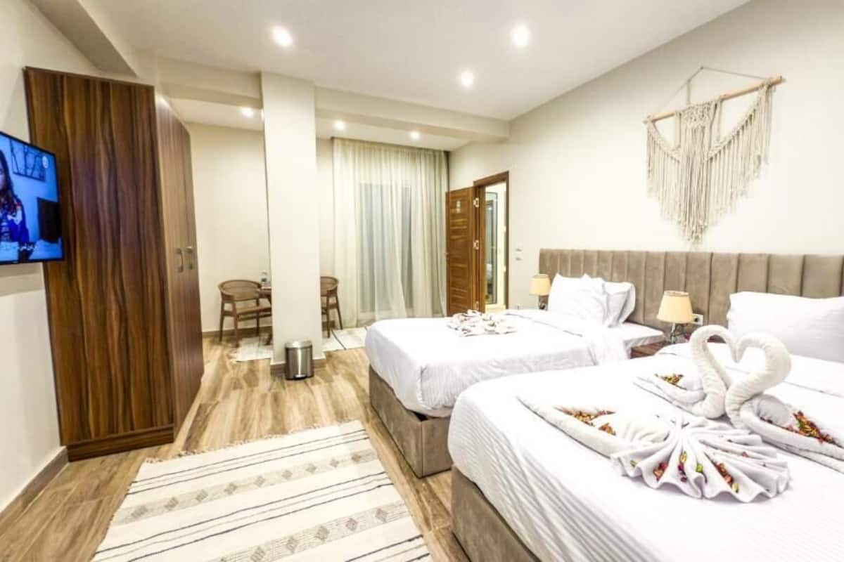 豪華三人房, 露台, 城市景