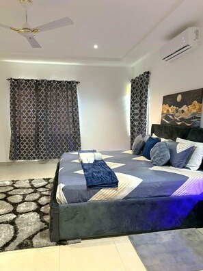 Room - Luxury 2 Bedroom Oasis in the Heart of Accra (Accra)