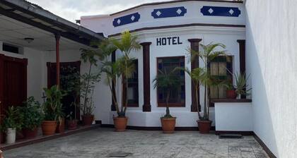 Hotel Malybu