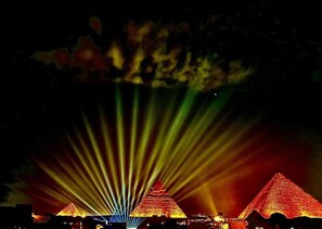 Point of interest - pyramids Moon IIn (nazlet elsaman)