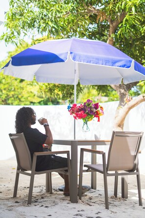 Deluxe Double Room | Living area - Thundi villa (Maalhos)