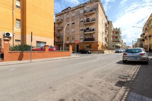 Exterior - Apartment 'Cuncordu Affitti Brevi- Alghero' with Sea View, Wi-Fi and Air Conditioning (Alghero)
