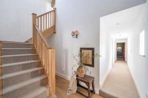 Interior - 6Bed Somerset Country Escape- Walk, Relax, Explore (Shepton Mallet)