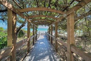 Property grounds - Directly on the beach, amazing views (Santa Rosa Beach)