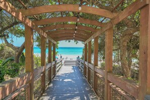 Property grounds - Directly on the beach, amazing views (Santa Rosa Beach)