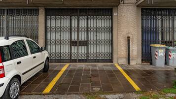 Enceinte de lâhĂ©bergement