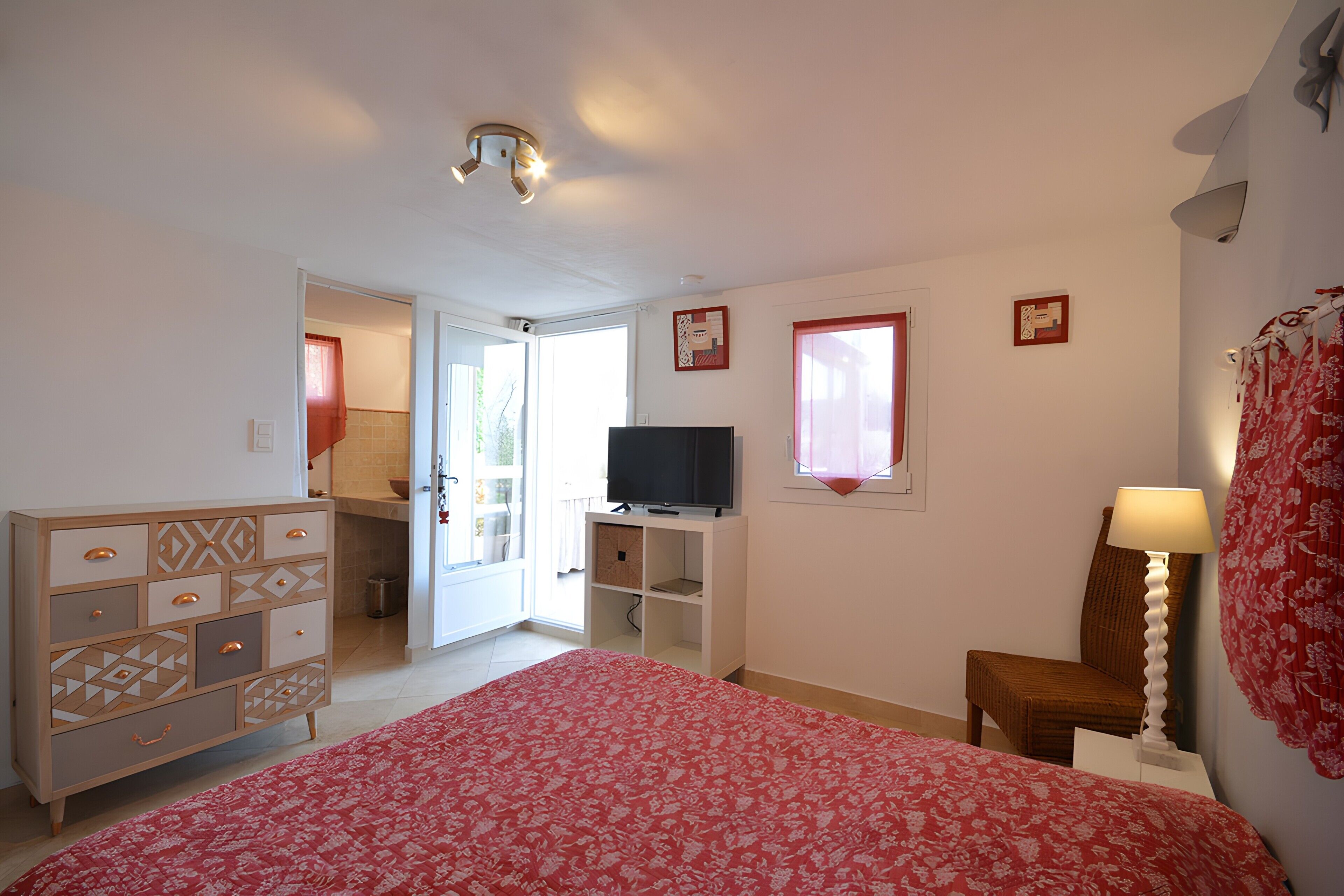 1 Schlafzimmer, Bügeleisen/Bügelbrett, WLAN, Bettwäsche