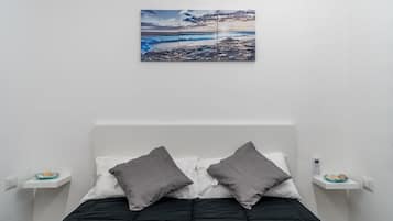 1 chambre, fer et planche Ă repasser, Wi-Fi, draps fournis