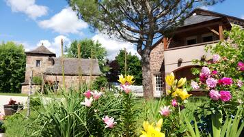 Enceinte de lâhĂ©bergement