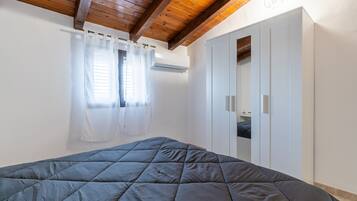 2 chambres, fer et planche Ă repasser, Wi-Fi, draps fournis