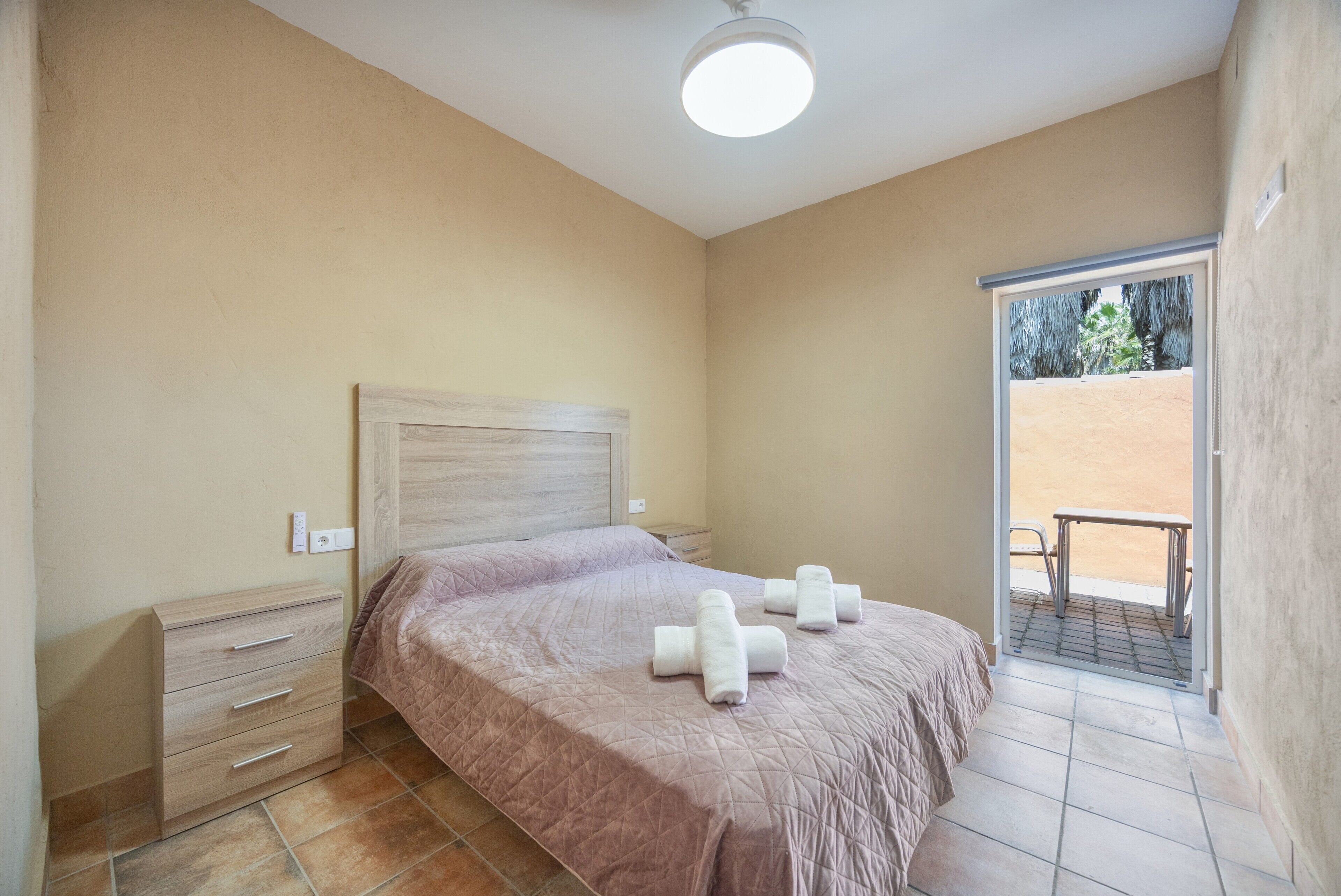 Wifi y ropa de cama