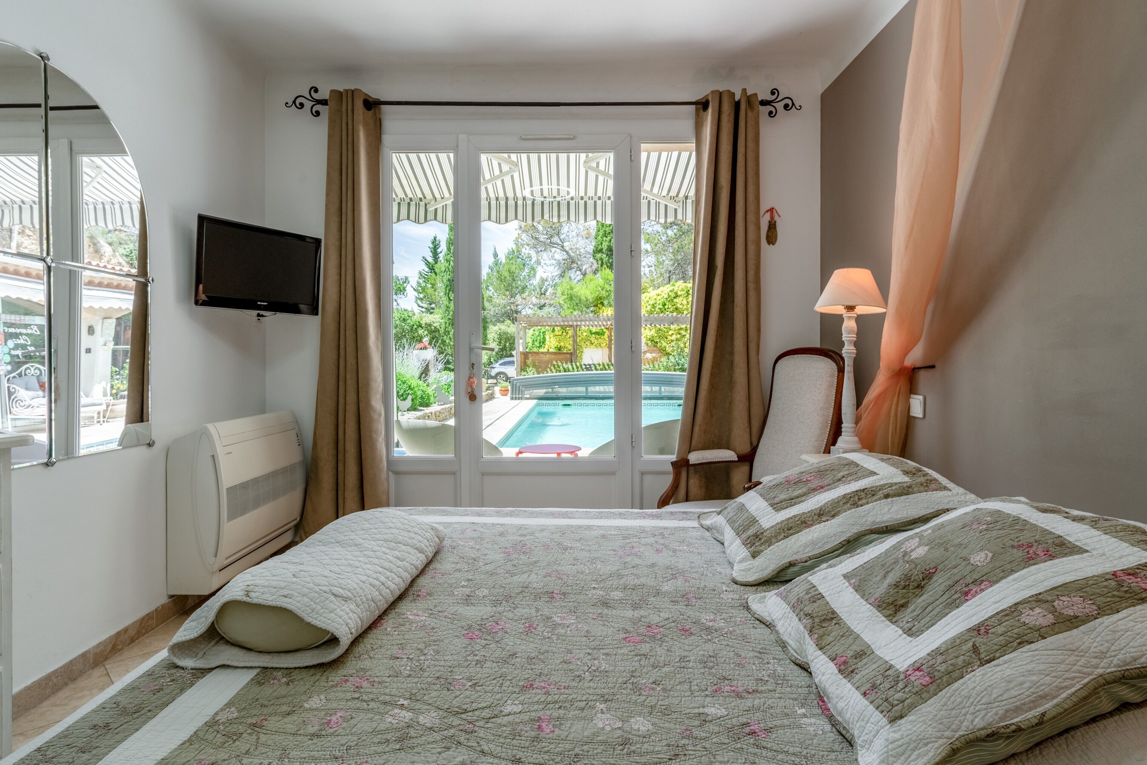 1 chambre, Wi-Fi, draps fournis, accès pour personnes à mobilité réduite