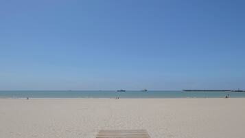 Playa en los alrededores