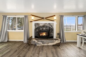Interior - New! Cherry Orchard Cottage | Fireplace · Near Flathead Lake · 1 Hr to Glacier National Park (Bigfork)