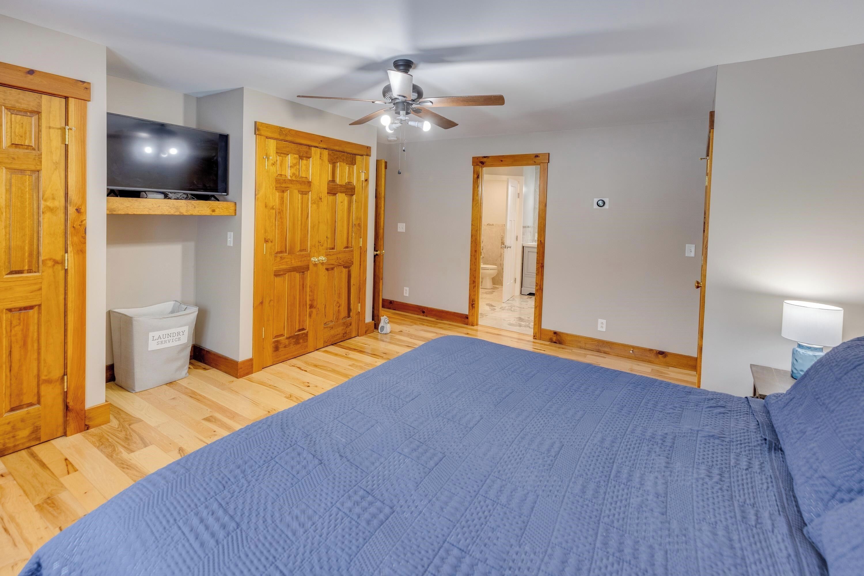 4 bedrooms, desk, free WiFi, bed sheets