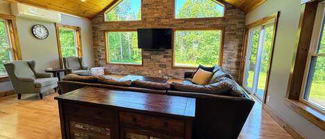 Smart TV, video games, DVD player
