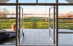Interior - Amazing home in Højslev with house sea view (Højslev)