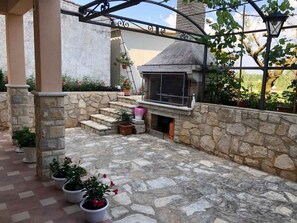 Terassi/patio