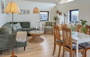 Living area - Amazing home in Oksbøl with sauna (Oksbøl)